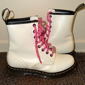 Dr. Martens 1460 White Boot - (Used)